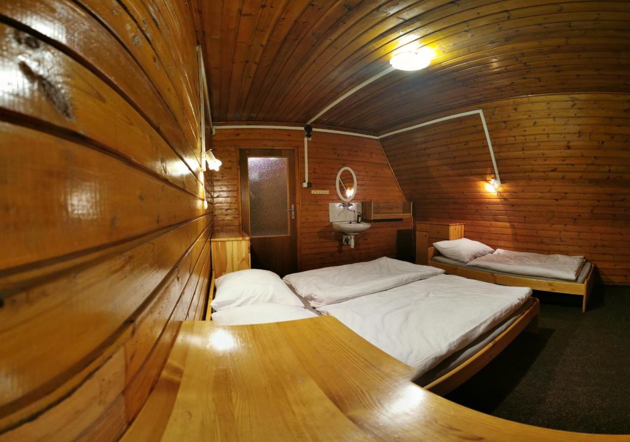 Chata pod májovou muldou Demanovska Dolina Exterior foto