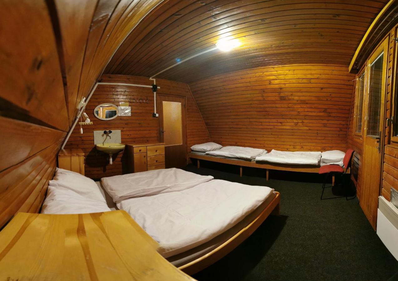 Chata pod májovou muldou Demanovska Dolina Exterior foto